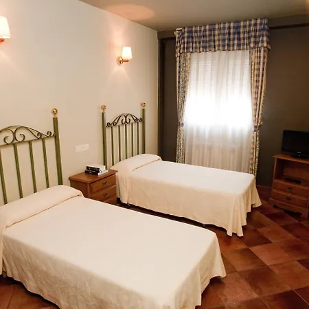 فندق El Balcon *